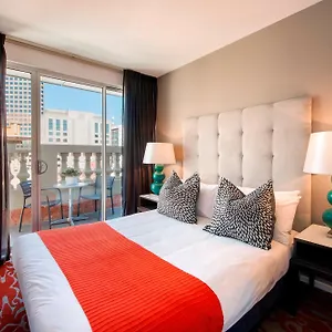 Miller 4*, Adelaide Australia
